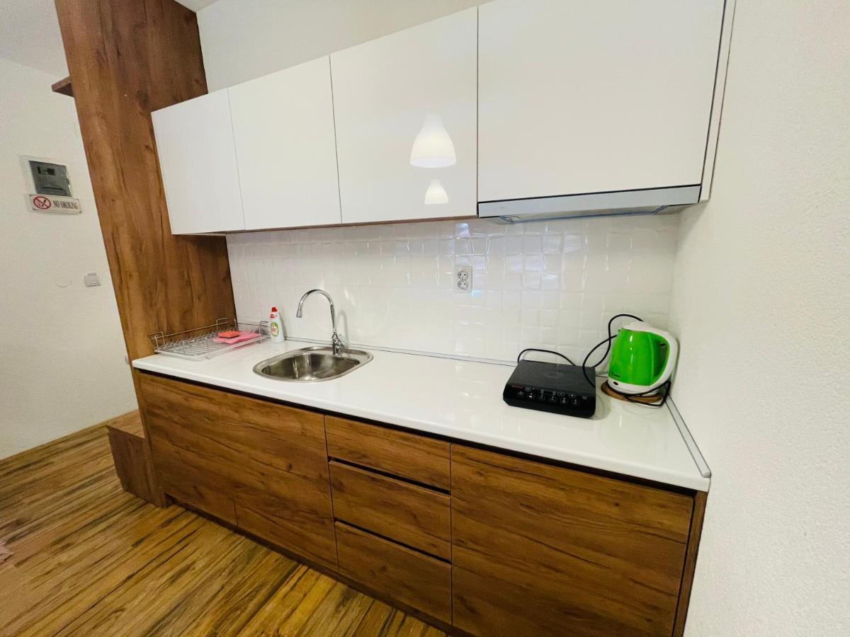 Fuk-Tak Apartmani&Restoran Dojran エクステリア 写真